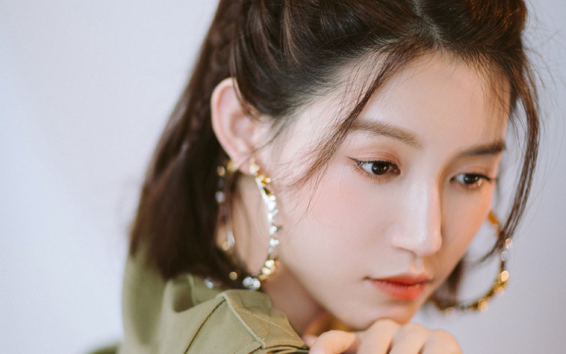 九游网页版官网-中国女足在比赛中体现出自信气质，中国女足在比赛中体现出自信气质的句子